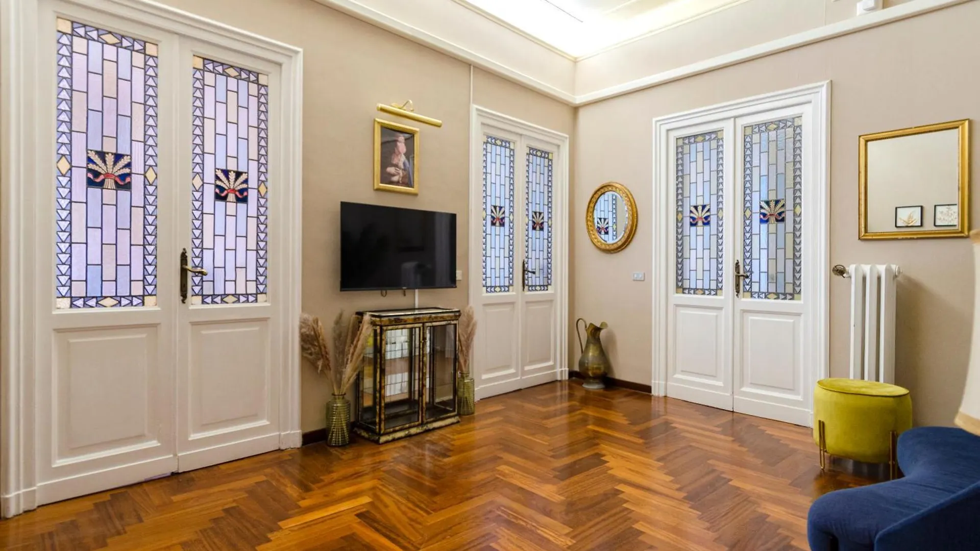 Amoe - Eleganza E Storia Nel Cuore Di Roma