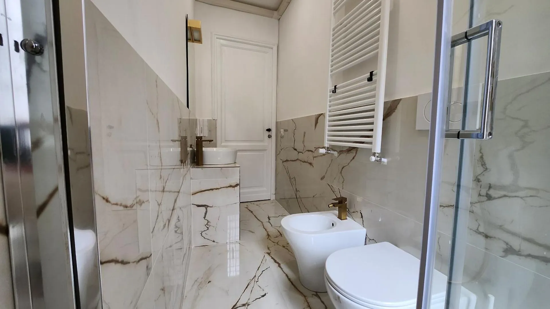 Amoe - Eleganza E Storia Nel Cuore Di Roma Apartment