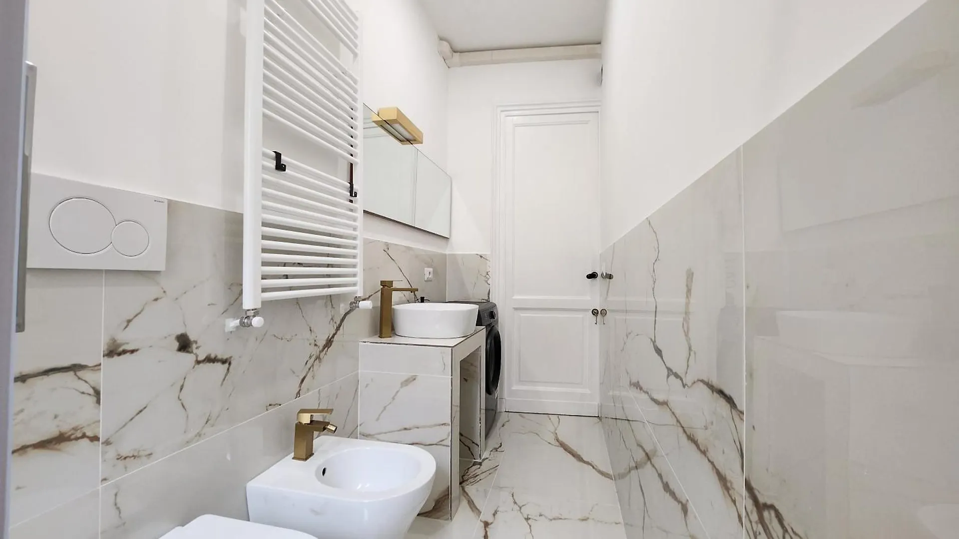 Apartment Amoe - Eleganza E Storia Nel Cuore Di Roma